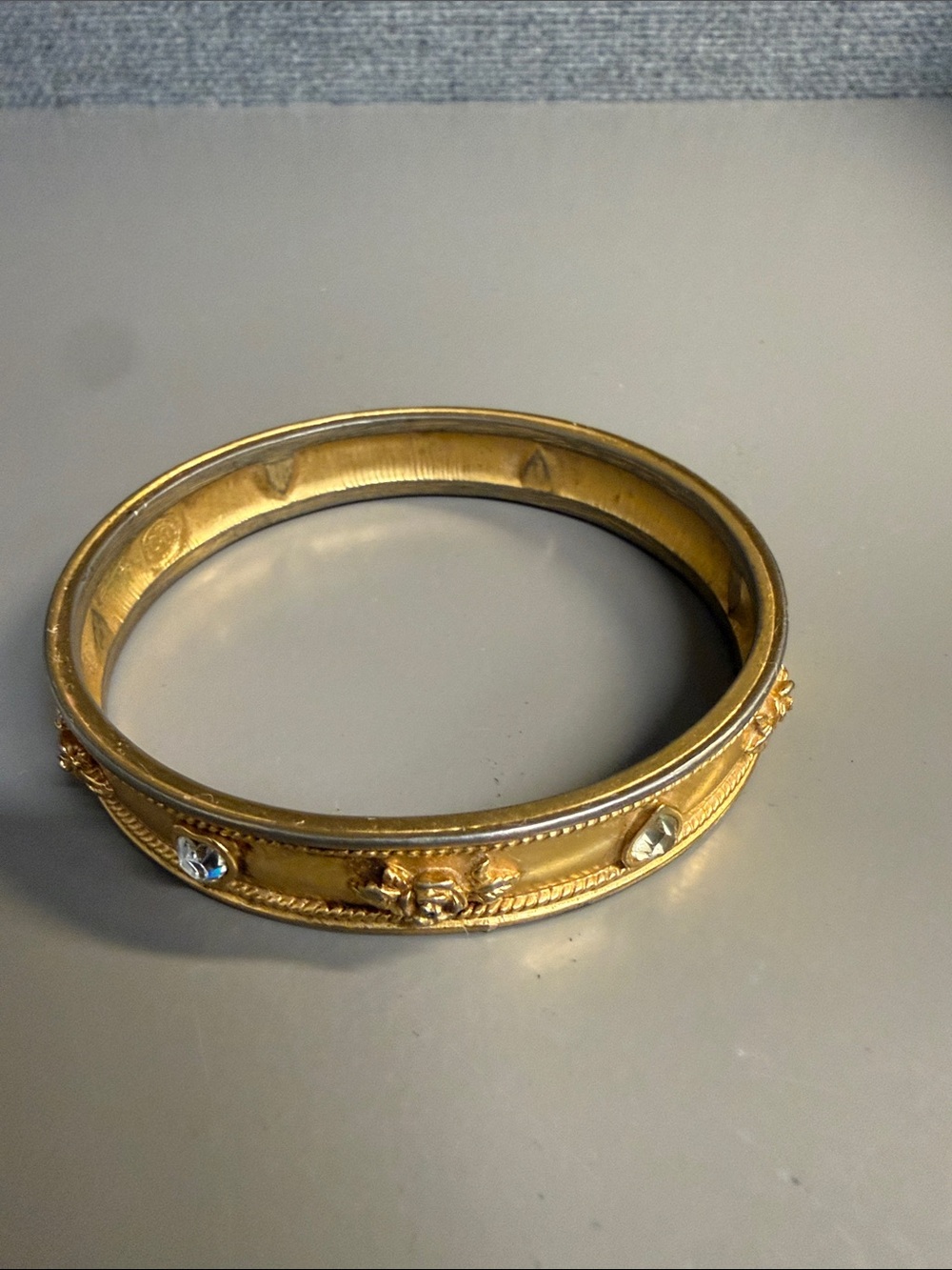 Avon Elizabeth Taylor Love Blooms Bangle Bracelet Vintage 90’s